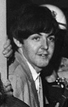https://upload.wikimedia.org/wikipedia/commons/4/4a/Paul_McCartney_1964.jpg